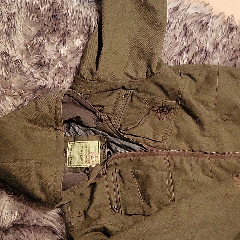 Oakley Worldwide Science and Art Coat